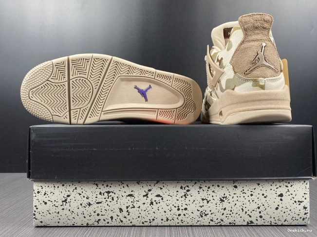 One Kick Camo Aleali Air 4 x Jordan DJ1193-200 May 0726